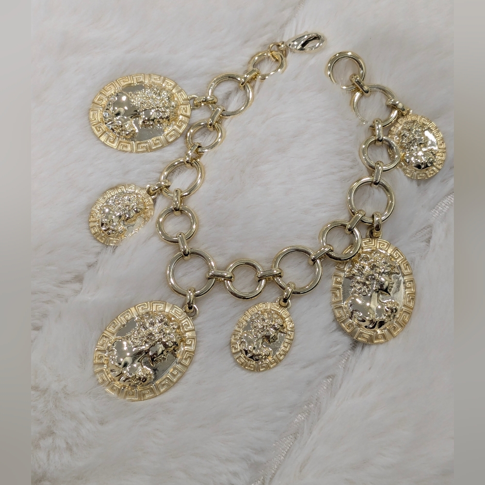 AMEDEO ๐ฅ Cameo Bracelet - Picture 10 of 15